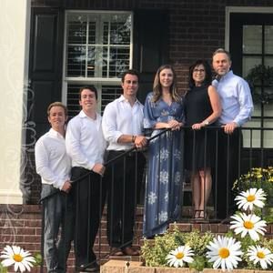 Meet your Posher, Regina